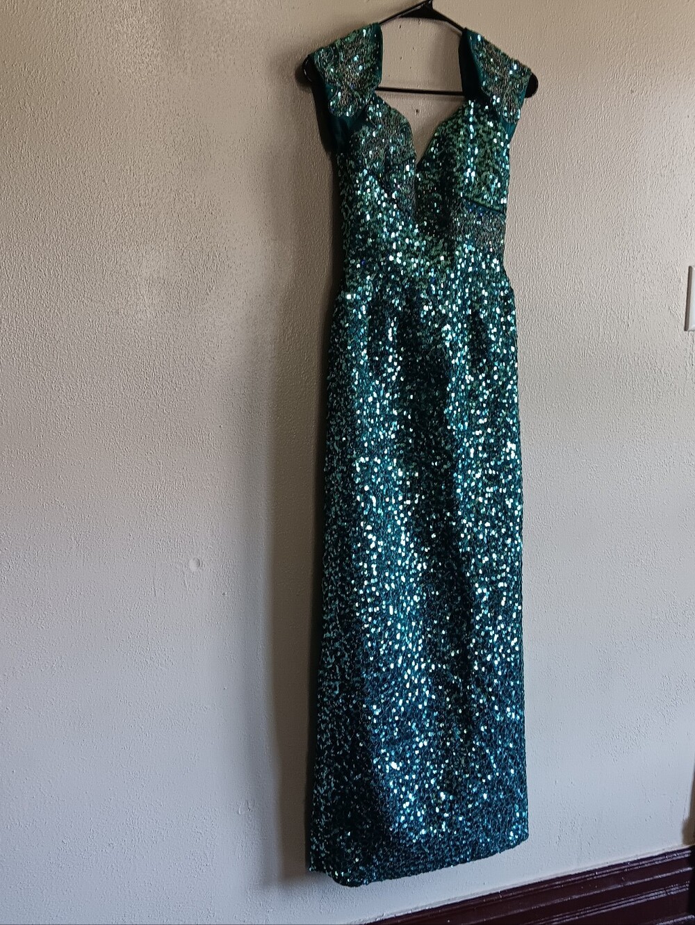 True Vintage Mike Benet Teal Full Sequin Beaded Formal Evening Gown USA, Size 6 - Picture 3 of 16